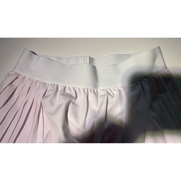 Forever 21 Womens Active White Pleated Skirt/Skort SZ M - Picture 6 of 10